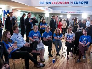 Supporters of the "Stronger In" Campaign react to the results of the EU referendum being announced at the Royal Festival Hall on June 24, 2016 in London. (AFP/Rob Stothard) Supporters of the "Stronger In" Campaign react to the results of the EU referendum being announced at the Royal Festival Hall on June 24, 2016 in London. (AFP/Rob Stothard)