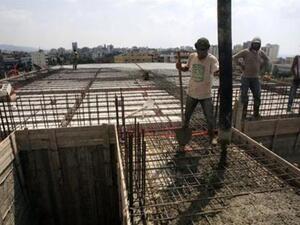 A photo showing Lebanese construction workers