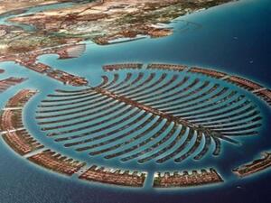 A picture of Dubai palm beach