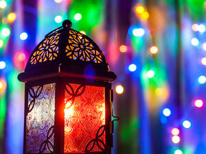 Shorter working hours during Ramadan mean social media usage is at an all time high in the Middle East, giving opportunities to small advertising companies to gain a foothold in the market. (Shutterstock)