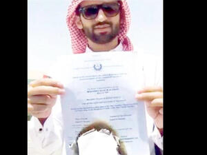 Last year, a jobless Saudi dentist filmed himself burning his dentistry certificate outside the Civil Service Ministry building in Hafr Al-Batin city because he could not find a job. (Twitter)