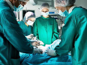 Under the current system, expats are banned for going to some hospitals in the morning unless it is an emergency. (File photo)