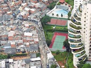 A research paper published by the International Monetary Fund (IMF) said that inequality is the “defining challenge” of economies worldwide. (Wikimedia Commons)