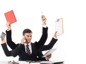 Don’t ever solely rely on your memory for recalling all the projects and tasks you need to work on. (Shutterstock)