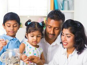 Save the next generation from financial illiteracy by teaching them about money when they're young. (Shutterstock)