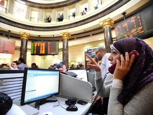 Egypt's current foreign reserves stand at $16.564 billion, still less than half of the foreign reserves Egypt had before Hosni Mubarak's removal when they were almost $36 billion.   (File photo)