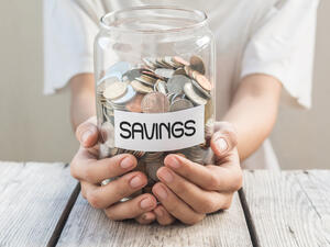 Find ways to start saving in small ways. (Shutterstock)
