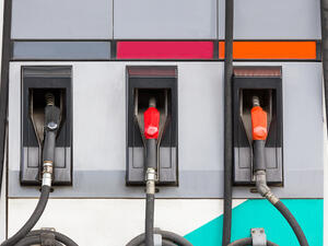 Prices are expected to increase from 60 to 85 fils per litre for 91 octane, from 65 to 105 fils per litre for 95 octane and from 90 to 165 fils per litre for 98 octane. (File photo)