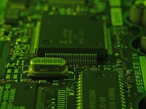 The wave in favor of data usage seems to be modifying the ICT market’s dynamics in Lebanon. (Pixabay)