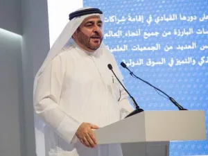 الدكتور منصور العور، رئيس جامعة حمدان بن محمد الذكية
