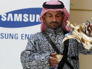 Arabic coffee poured to welcome Korean firms