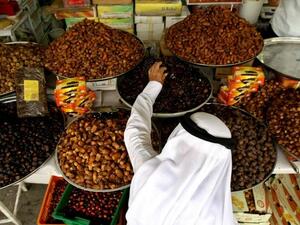 In April, the UAE announced a ban on the imports of specific vegetables and fruits from five Middle Eastern countries over concerns about high levels of pesticides. (AFP)