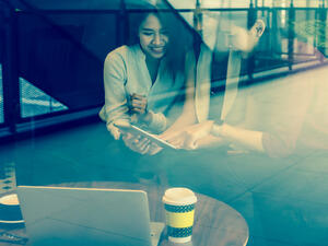 Bahrain's friendly atmosphere seems to help women working abroad to settle in. (Shutterstock)