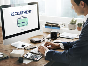 When creating a job post, employers can use mandatory screening questionnaire to filter out the candidates who are unqualified and keep those who fit their criteria the most. (Shutterstock)