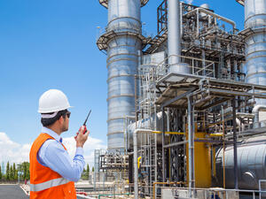 Nazaha said it found irregularities in eight contracts worth more than SR80 million, which were intended to purchase licenses to implement an electronic program to unify the company’s systems. (Shutterstock)