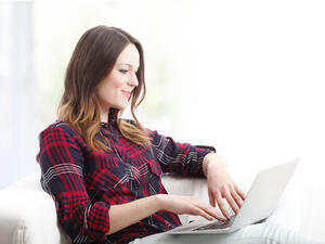 The expanding use of digital technologies such as smartphones, tablets, laptops and desktop computers for work at home and elsewhere is rapidly transforming the traditional model of work. (Shutterstock)