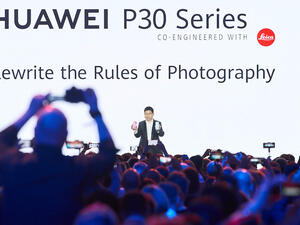 أطلقت مجموعة هواوي لأعمال المستهلكين اليوم في حدث مميز هاتفيها الجديدين المنتظرين: HUAWEI P30 وHUAWEI P30 Pro