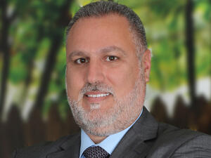 خالد سرور مدير فندق في سويس- بل ريزيدانسز جفير