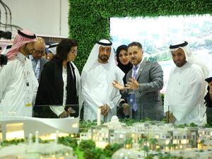 While touring the show, HH Sheikh Mohammed bin Khalifa Al Maktoum visited several exhibitors including Azizi Developments, Dubai Sports City, Dubai Police, Danube and Ministry of Housing in Saudi Arabia among others