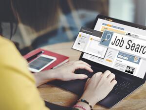 With so many young job seekers and recent graduates competing for entry level jobs, securing an early-career position is a challenge. (Shutterstock)