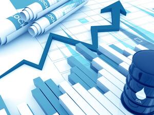 Oil Prices Increase as US Lowers Crude Production Estimates. (Shutterstock)