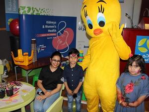 خلال الزيارة قام أعضاء فريق عمل سيتي سنتر روتانا الدوحة وأفراد من يونيفيرسال فوود، وفاينست إيفينتس، وأدناسا بإدخال البهجة على الاطفال.