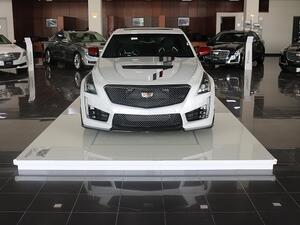 تم تصنيع هذا الطراز خصيصًا للعملاء الذين يبحثون عن السيارات المثيرة وعالية الأداء، وتمتاز بتصميم مستوحى من سيارات السباق. 