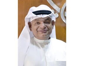 الكابتن خميس ولد غميل، مدير إدارة حركة المرور البحري