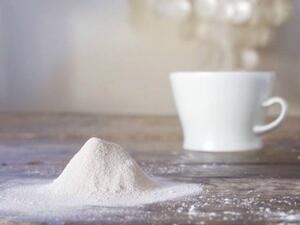 أكواب مصنوعة من رماد الموتى
