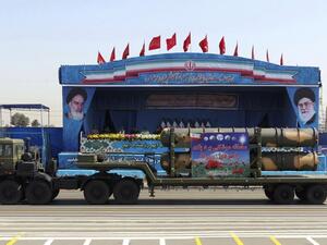 S300 surface-to-air missile system on display at an Iranian military parade. (AFP/Chavosh Homavandi)