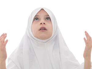اللهم لك الحمد ملء السموات وملء الأرض وملء ما بينهما وملء ما شئت بعدهما