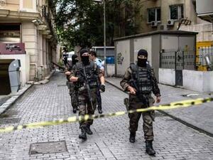 Turkish special force Police officers secure area around the site of a bomb attack. (AFP/File)