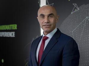 ربيع دبوسي، نائب رئيس أول، تطوير الأعمال والمبيعات والتسويق، من شركة دارك ماتر