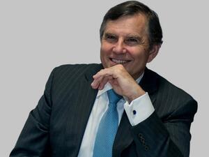 ديفيد أن. فار، رئيس مجلس الإدارة والرئيس التنفيذي لشركة إيمرسون