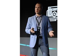 دميتري أليشين، نائب الرئيس لتسويق المنتجات لدى كاسبرسكي لاب