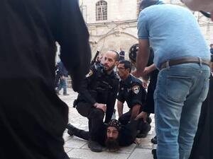 sraeli police against the Coptic monks of Deir al-Sultan, in Jerusalem (Twitter)