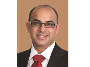 د. افيناش جوربكساني، استشاري جراحة طب العيون لالتهاب القزحية وأمراض الشبكية وجراحة إعتام عدسة العين