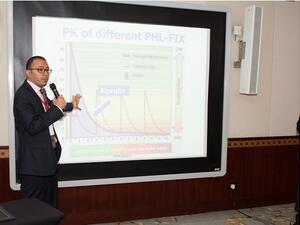 أحمد عبد العزيز عبد الباري، صيدلاني سريري في مستشفى حمد العام