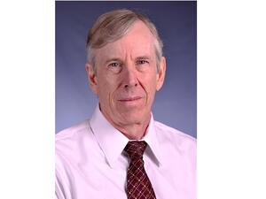 الدكتور ستيفن هنت، أستاذ الطب الوراثي في وايل كورنيل للطب