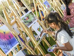 Children can learn about the art and science of gardening and preparing flower pots at a special workshop. Children can learn about the art and science of gardening and preparing flower pots at a special workshop.