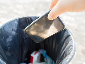 The new bins will tell users whether or not an item is suitable for recycling. (Shutterstock)