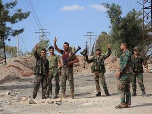 جنود من الجيش السوري في جنوبي شرق حلب
