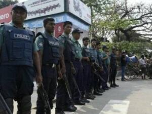 عناصر من الشرطة البنغالية