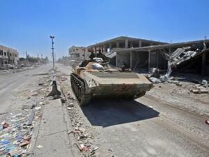 مدرعة تابعة لقوات النظام السوري في غرب محافظة درعا
