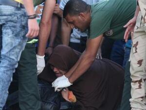 والدة واحد من ضحايا مهاجرين غرقت سفينتهم قبالة ساحل محافظة البحيرة بمصر 
