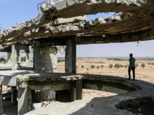 مطار غزة شاهدا على تحطم حلم السلام بعد أوسلو
