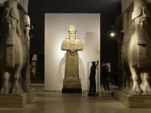 القاعة الاشورية في المتحف العراقي
