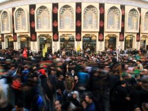 في كواليس أربعينية الإمام الحسين: طعام وشراب و"تاكسي المقام"
