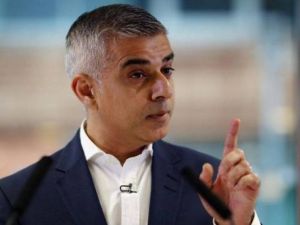 رئيس بلدية لندن صادق خان 