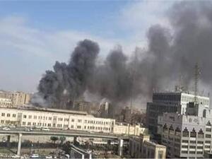 اعمدة الدخان تتصاعد من محطة القطارات